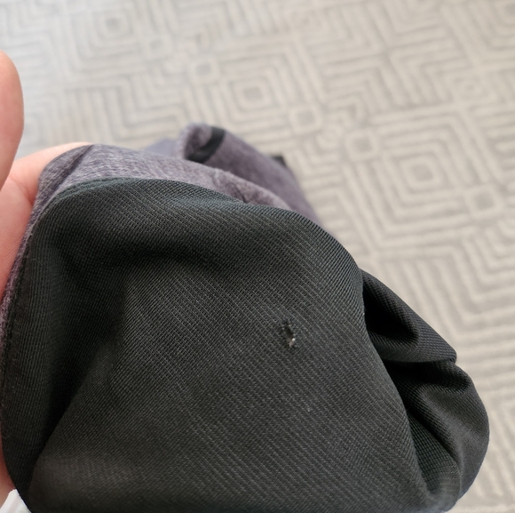 Lululemon MEN Athletica Sporty Short Men Size S Gray Color GYM Running - Picture 11 of 11